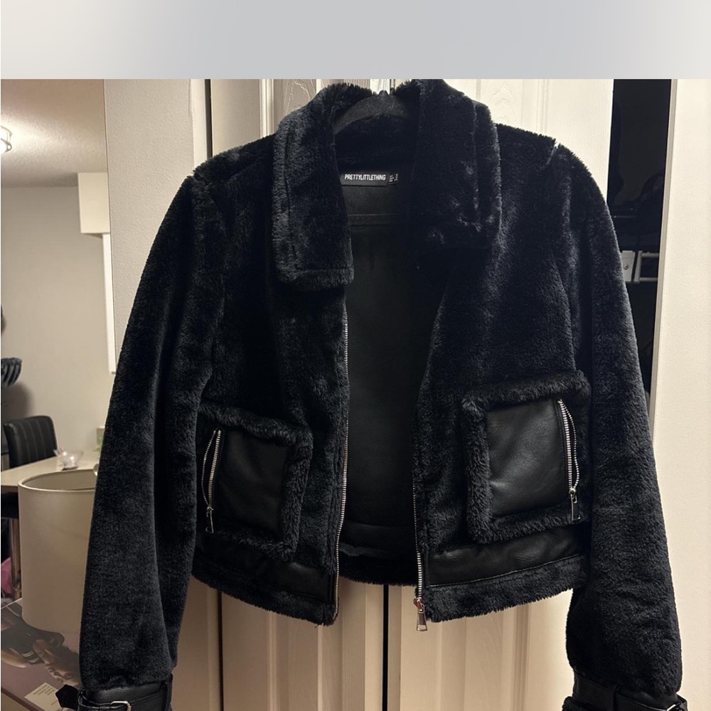 PrettyLittleThing Black Teddy Jacket